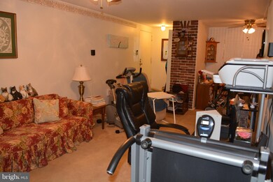 458 Girard St unit 204, Gaithersburg, MD 20877 - photo 7