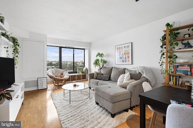 Cityview unit 1221, Philadelphia, PA 19130 - photo 2