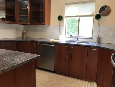 335 Hemlock Cir unit 335, Lincoln, MA 01773 - photo 4