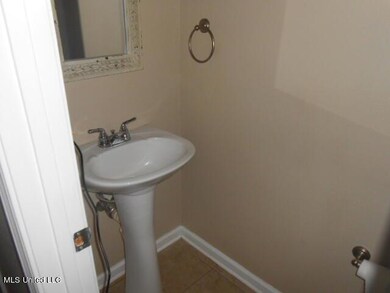 unit 70 pics for mls 005