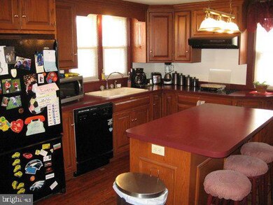 38 E Main St, Leola, PA 17540 - photo 7