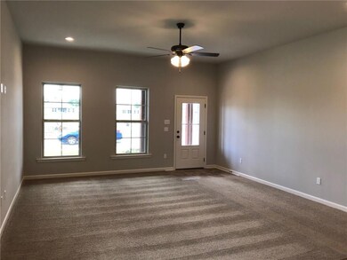 4817 Park Shore Dr, Marrero, LA 70072 - photo 2