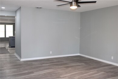 1000 E Widhelm St, Beeville, TX 78102 - photo 4