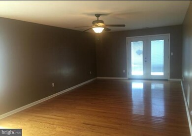 7442 Edgewood Rd, Annapolis, MD 21403 - photo 3