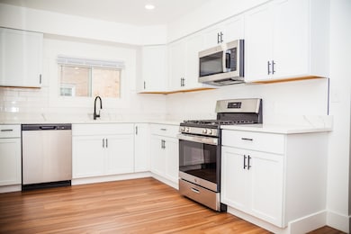 3102 Wilshire Ave, Markham, IL 60428 - photo 7