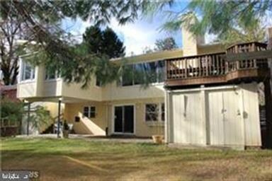 8729 Susanna Ln, Chevy Chase, MD 20815 - photo 2