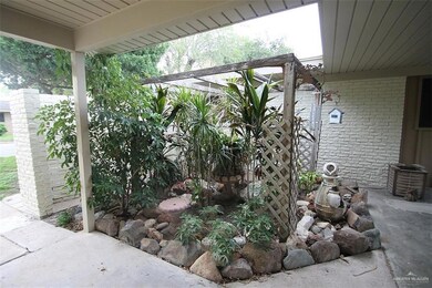 800 E 8th St, Weslaco, TX 78596 - photo 4