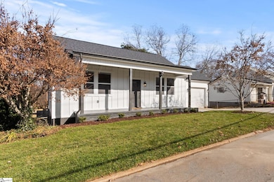 5 E 5th St, Greenville, SC 29611 - photo 2