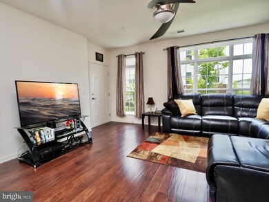 16916 Porters Inn Dr, Dumfries, VA 22026 - photo 5