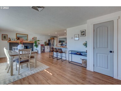 2879 Tulip St, Eugene, OR 97408 - photo 4