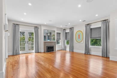 50 Columbia St unit 2, Brookline, MA 02446 - photo 7