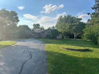 4888 E 97th Ave, Crown Point, IN 46307 - photo 3