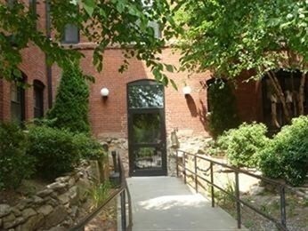 28 Adams St unit 209, Worcester, MA 01604 - photo 2