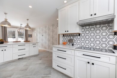 60 Charles St, White River Junction, VT 05001 - photo 5