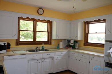 32 S Nissen Rd, Elmore, OH 43416 - photo 7