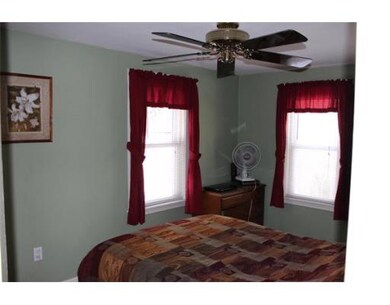 32 Coleman St, Abington, MA 02351 - photo 4