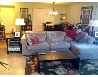 33 Chestnut St unit 201, Boston, MA 02108 - photo 2