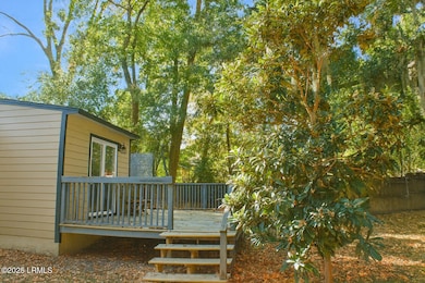 174 James St, Beaufort, SC 29902 - photo 3