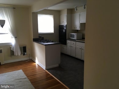 452 Center St, Collingswood, NJ 08108 - photo 4