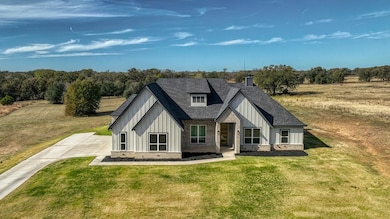 121 Dubois, Poolville, TX 76487 - photo 2