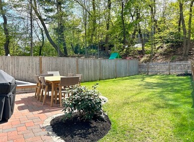 439 Lowell Ave unit 441, Newtonville, MA 02460 - photo 3