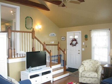 18 John St, Tiverton, RI 02878 - photo 4