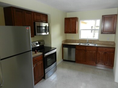 1571 Albert Dr, Melbourne, FL 32935 - photo 2