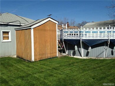 Pool Above Ground.