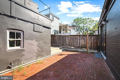 337 E Hamburg St, Baltimore, MD 21230 - photo 5