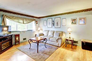 4 Creek Rd, Hazlet, NJ 07730 - photo 3