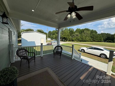 6220 Four Knights Ln, Clover, SC 29710 - photo 3