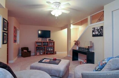 105 Pembroke Cir unit 2C, Lake Bluff, IL 60044 - photo 7