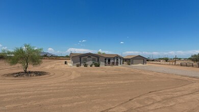 51480 W Mockingbird Ln-13