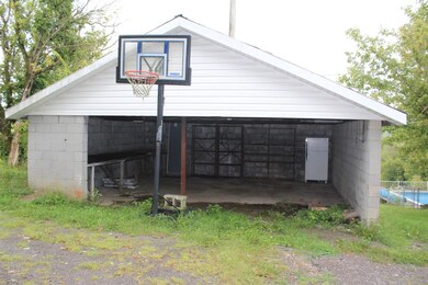 766 Catlett Rd, Harrodsburg, KY 40330 - photo 3