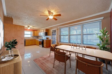 527 Spell St, Houston, TX 77022 - photo 6