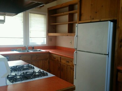 142 Mcnamara Rd, Middletown Springs, VT 05757 - photo 6