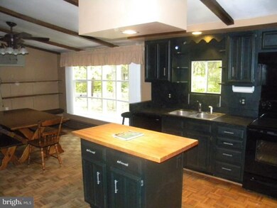 40 Cepp Rd, Perkiomenville, PA 18074 - photo 6