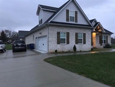 312 Honeysuckle Ln, Shelbyville, TN 37160 - photo 6