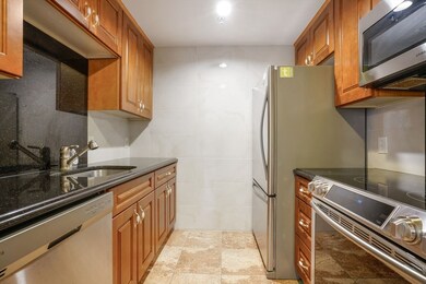 Bay Square unit 305, Cambridge, MA 02139 - photo 6