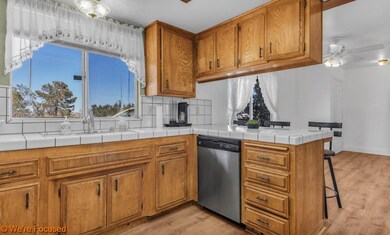 Were Focused 61539 Pueblo Trail-9