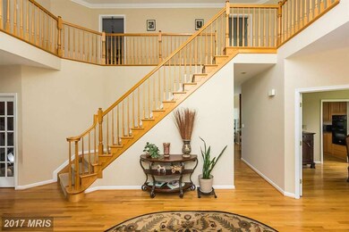 11908 Whispering Oak Ct, Reisterstown, MD 21136 - photo 2