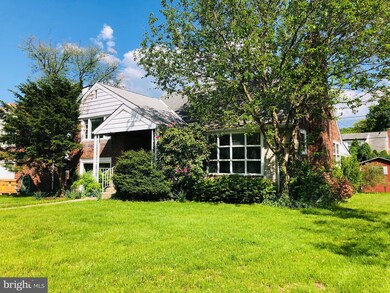 913 Brighton Ave, Reading, PA 19606 - photo 2