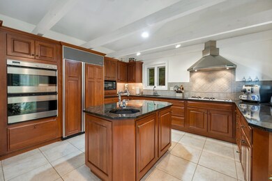 13 Woodridge Rd, Durham, NH 03824 - photo 2