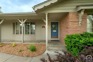 1650 SW Withdean Rd, Topeka, KS 66611 - photo 3