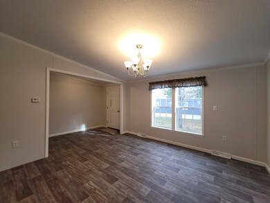 17 S Emperor Dr, Concord, NH 03303 - photo 5