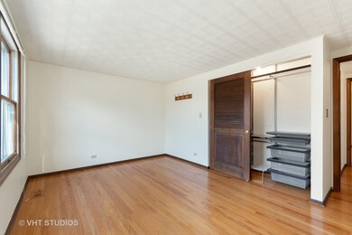 1552 Chippewa Dr, Naperville, IL 60563 - photo 6