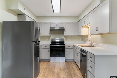 8760 Trinity Dr unit 5, Juneau, AK 99801 - photo 3