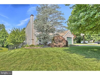 4489 Heron Dr, Reading, PA 19606 - photo 4