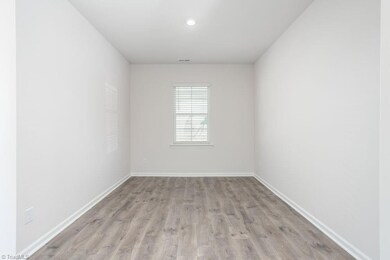 REPRESENTATIVE PHOTO NOT THE ACTUAL HOME