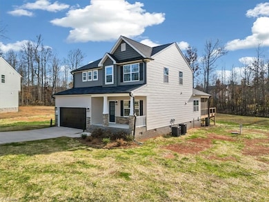 513 Stonewell Ct unit 38, Pleasant Garden, NC 27313 - photo 2